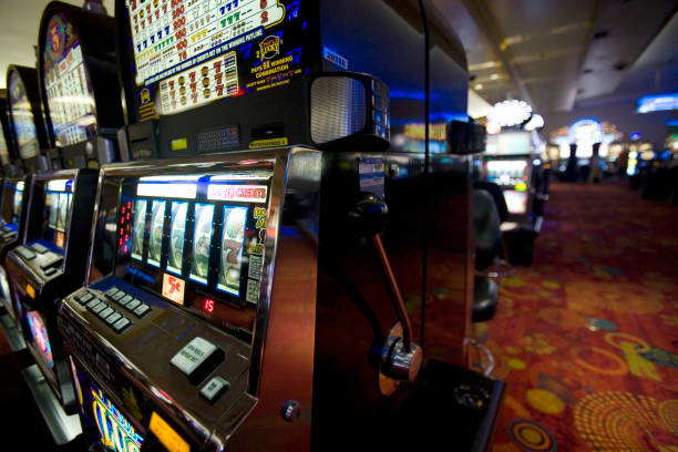 Live Speed Blackjack table interface on mobile, showing dealer and player cards in real time